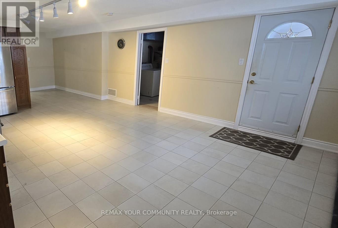 Bsmt - 108 Rowntree Mill Road, Toronto (Humber Summit), Ontario  M9L 1C6 - Photo 15 - W12911390