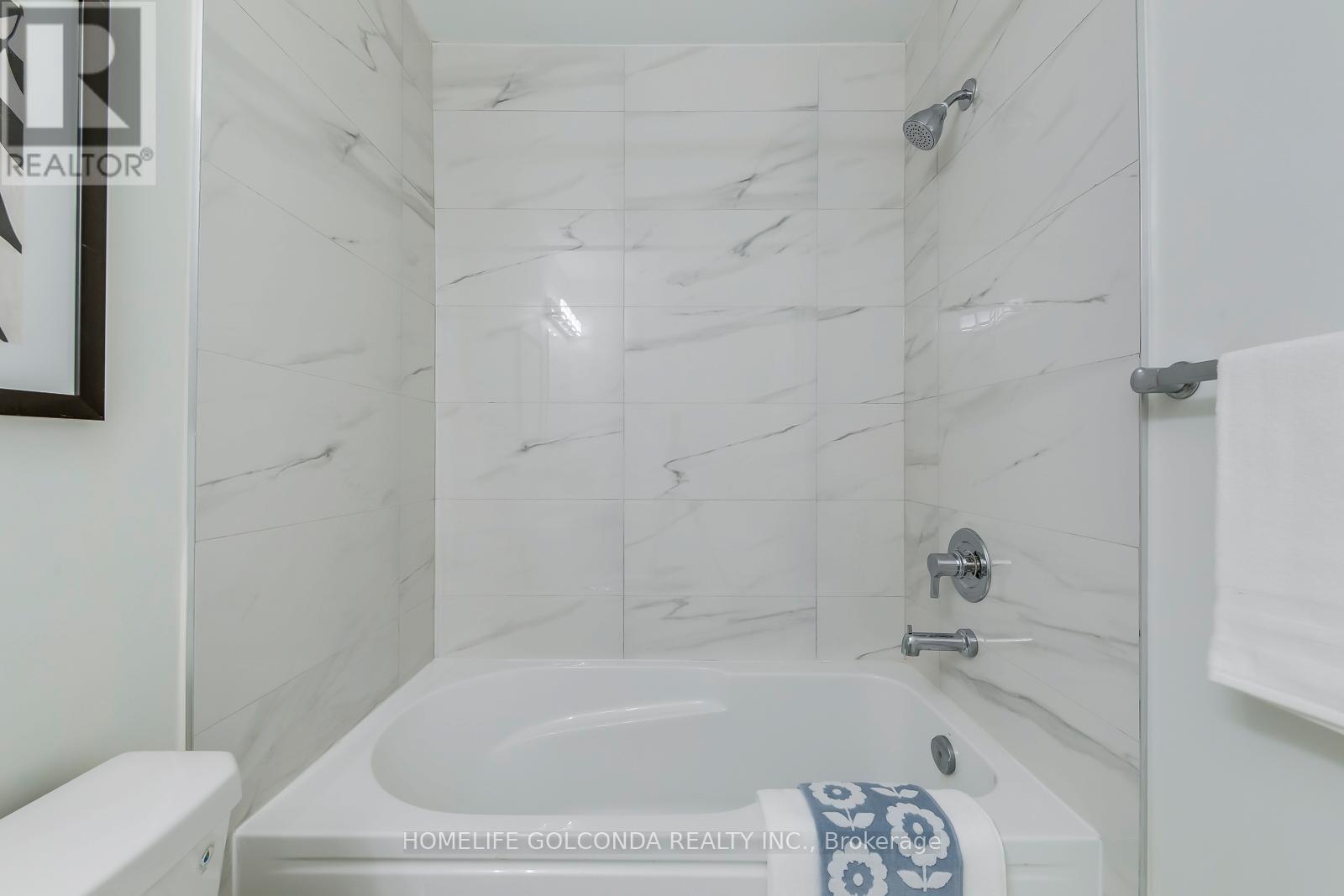 #4 - 3546 Colonial Drive, Mississauga, Ontario  L5L 0C1 - Photo 34 - W12911408