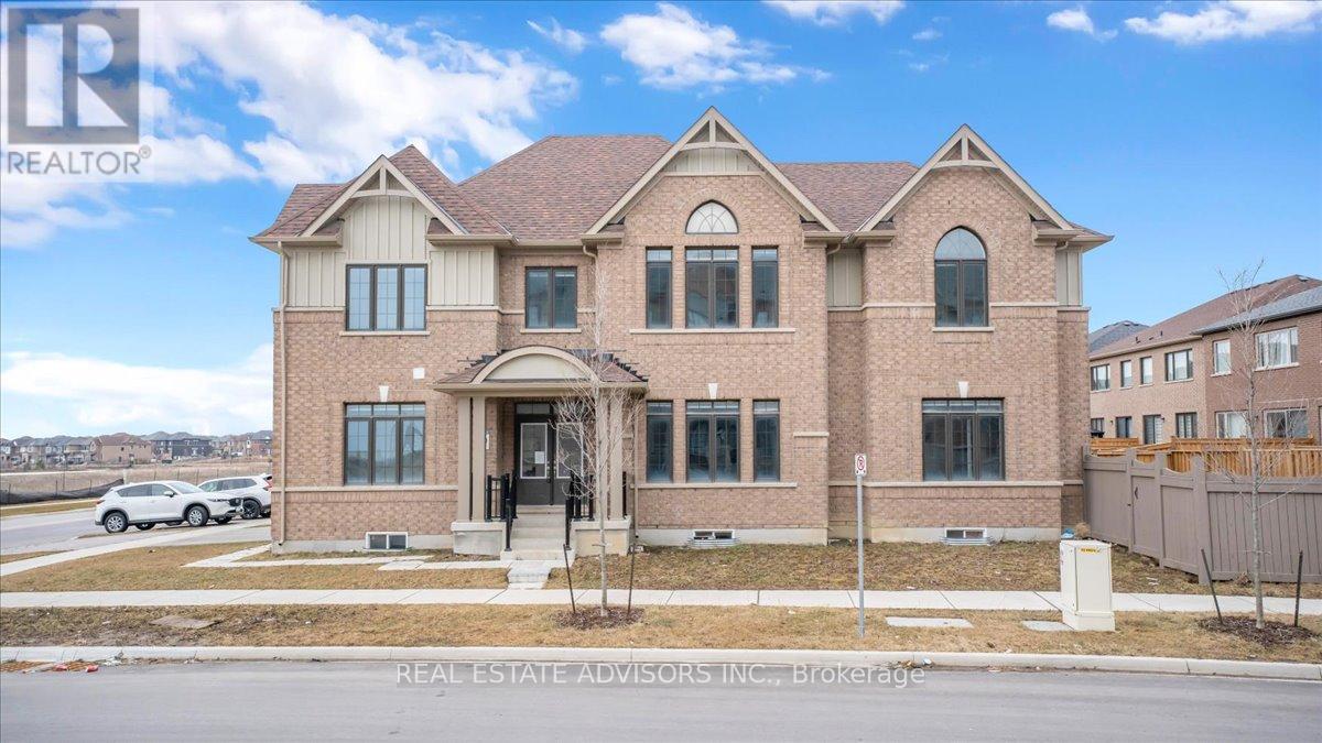 2 TWEEDHILL AVENUE, Caledon, Ontario