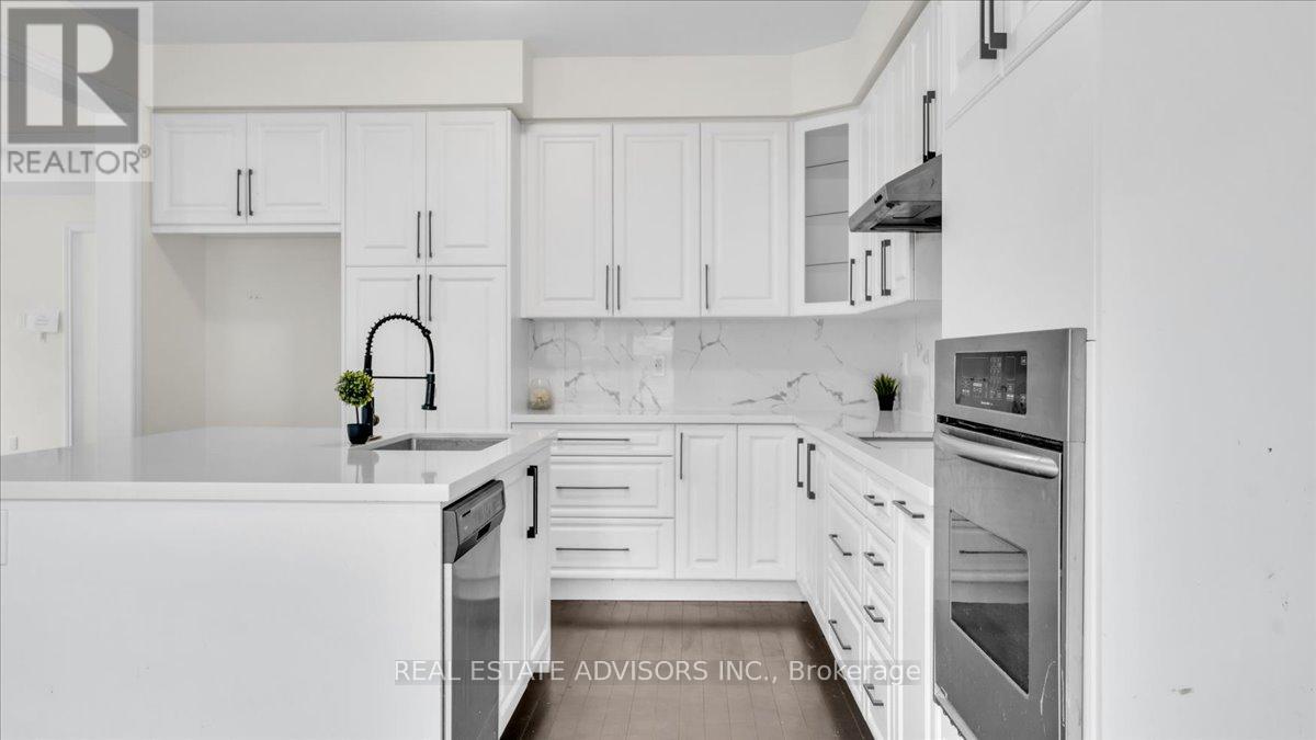 2 Tweedhill Avenue, Caledon, Ontario  L7C 4K5 - Photo 14 - W12911438