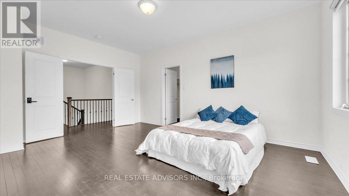 2 Tweedhill Avenue, Caledon, Ontario  L7C 4K5 - Photo 23 - W12911438