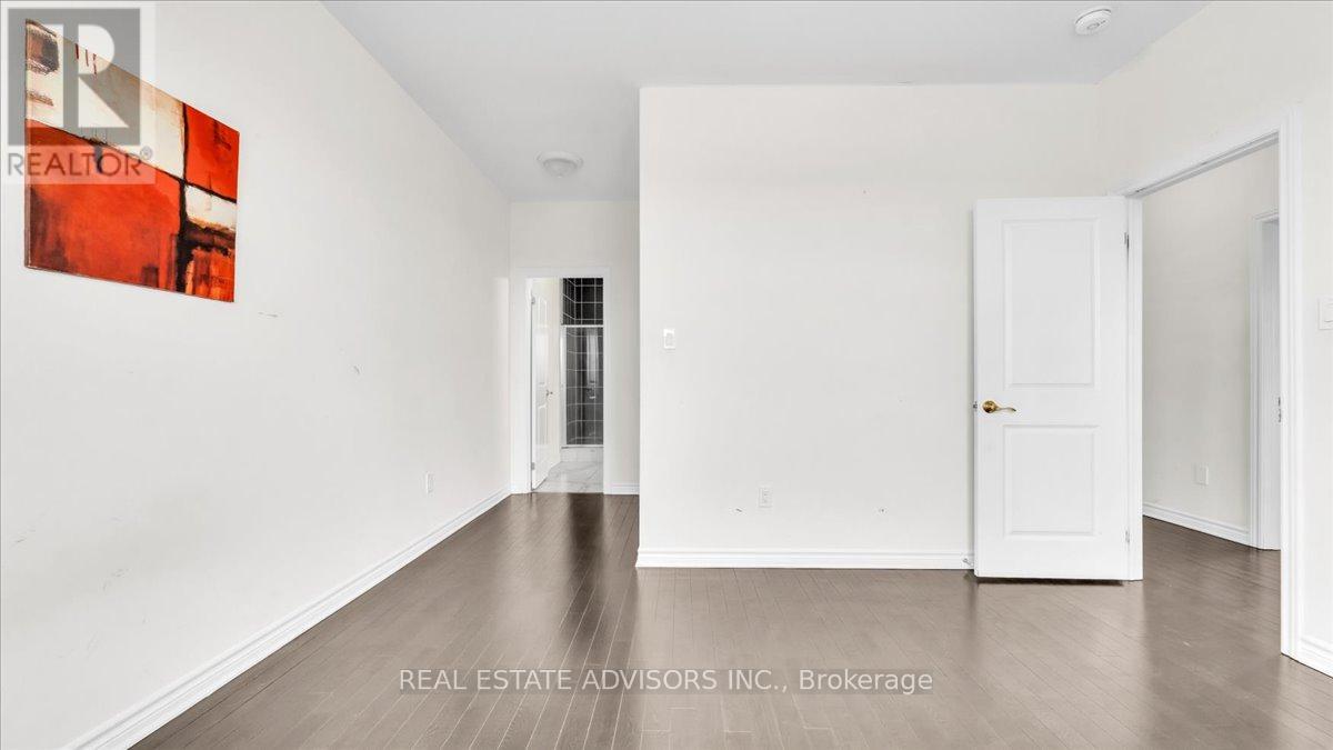 2 Tweedhill Avenue, Caledon, Ontario  L7C 4K5 - Photo 36 - W12911438