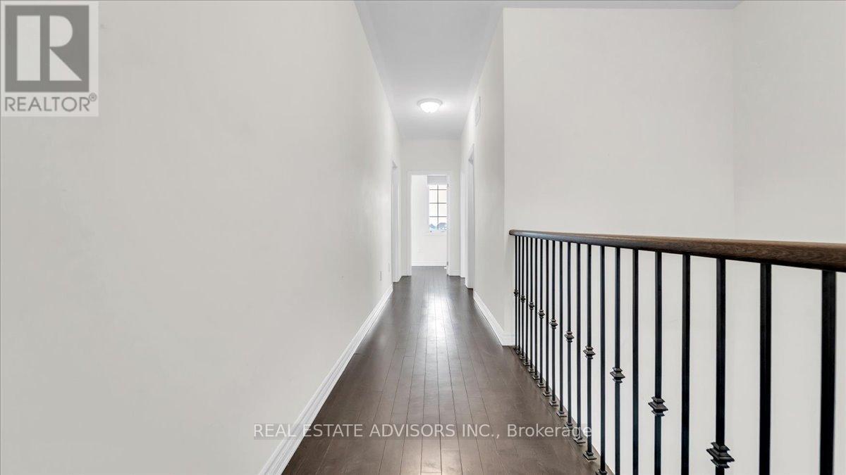 2 Tweedhill Avenue, Caledon, Ontario  L7C 4K5 - Photo 41 - W12911438