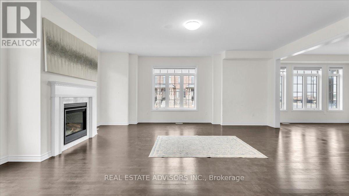 2 Tweedhill Avenue, Caledon, Ontario  L7C 4K5 - Photo 6 - W12911438