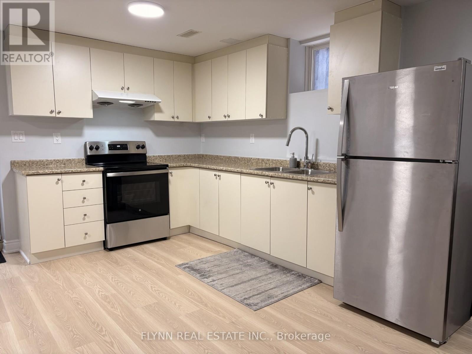 Basement - 454 Acumen Court, Mississauga, Ontario  L5W 0E2 - Photo 3 - W12911448