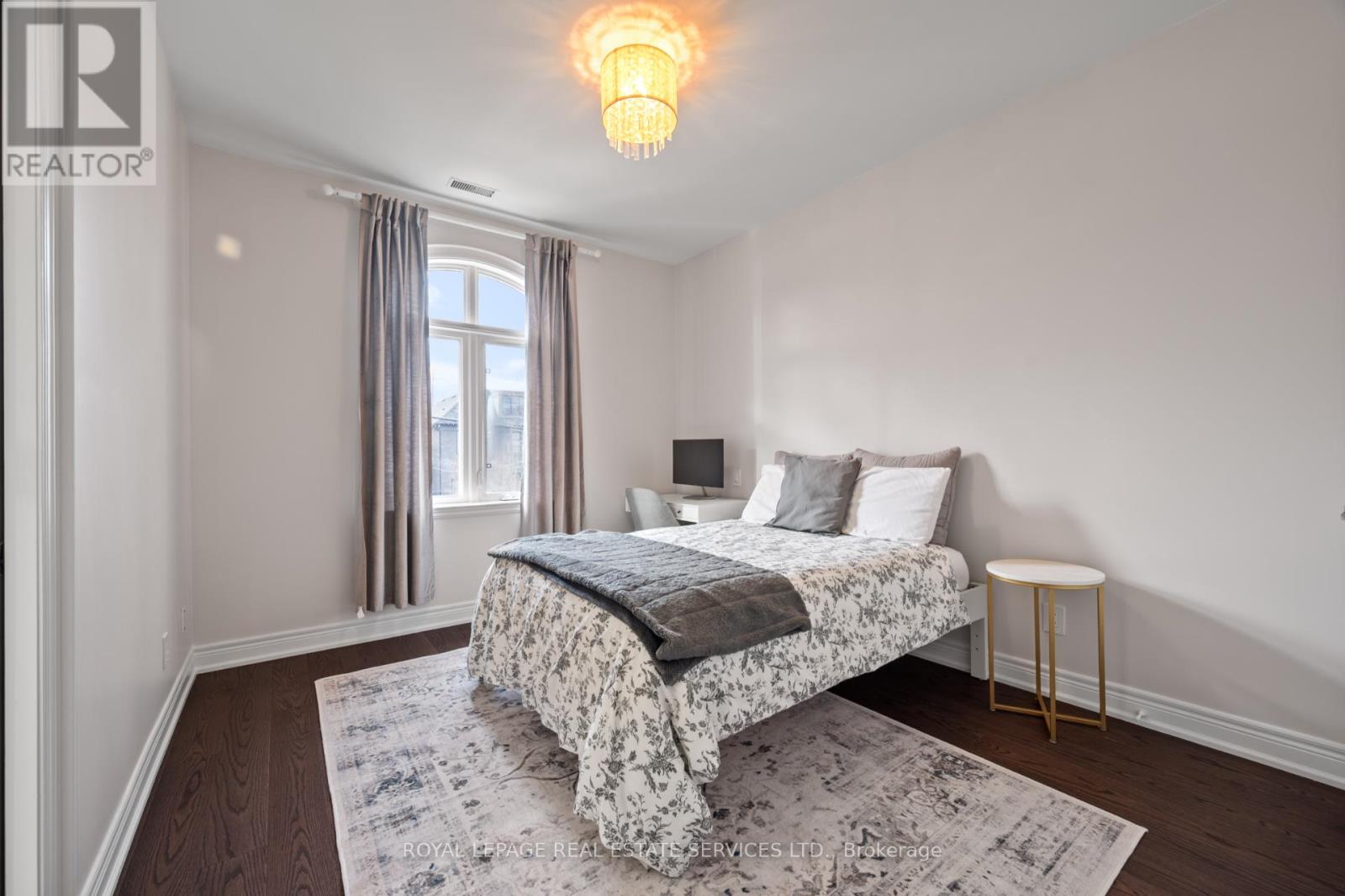 132 Strath Avenue, Toronto (Kingsway South), Ontario  M8X 1R5 - Photo 29 - W12911550