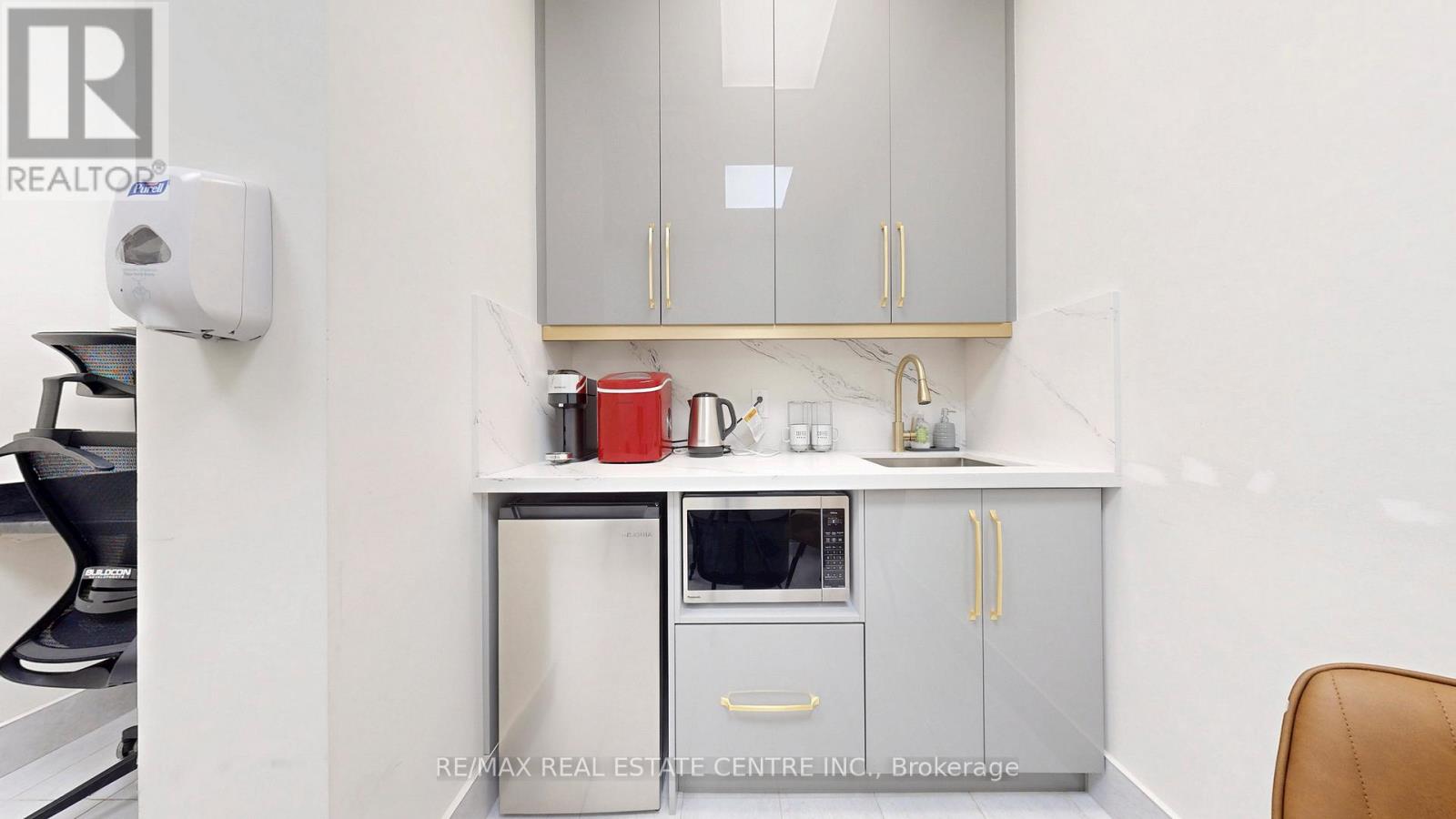 4 - 150 Oak Park Boulevard, Oakville (Ro River Oaks), Ontario  L6H 0E7 - Photo 25 - W12911582