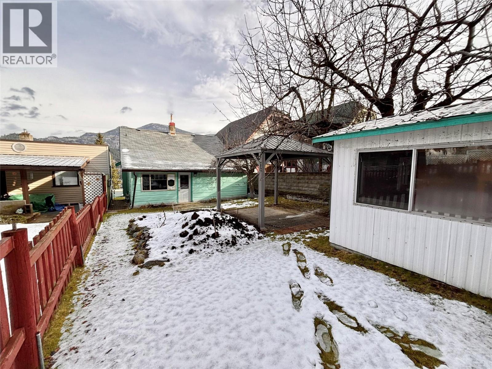 2140 Daniel Street, Trail, British Columbia  V1R 4G9 - Photo 7 - 10379499