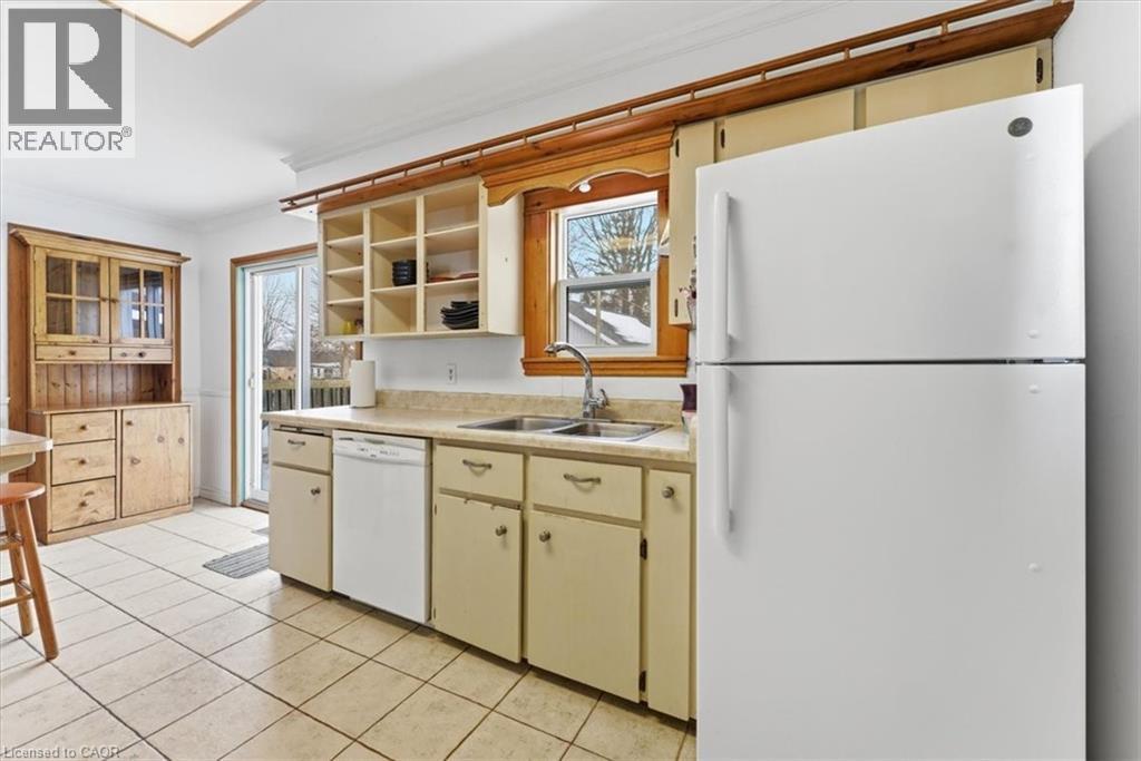 519 Alder Street W, Dunnville, Ontario  N1A 1S2 - Photo 14 - 40806080