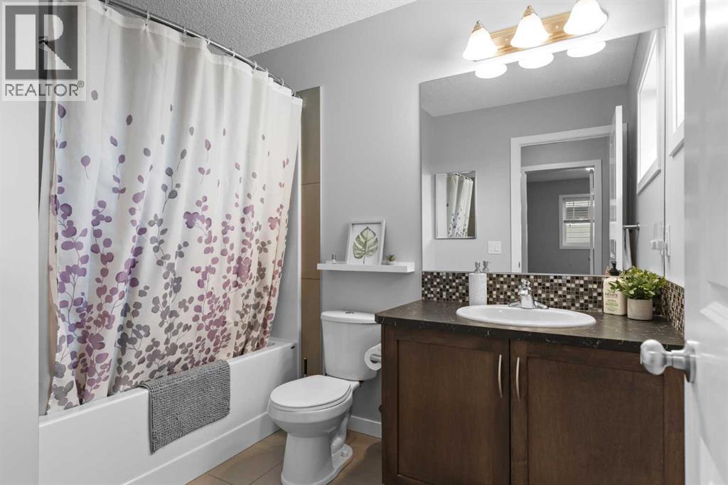 74 Hillcrest Street Sw, Airdrie, Alberta  T4B 0Y7 - Photo 24 - A2283387