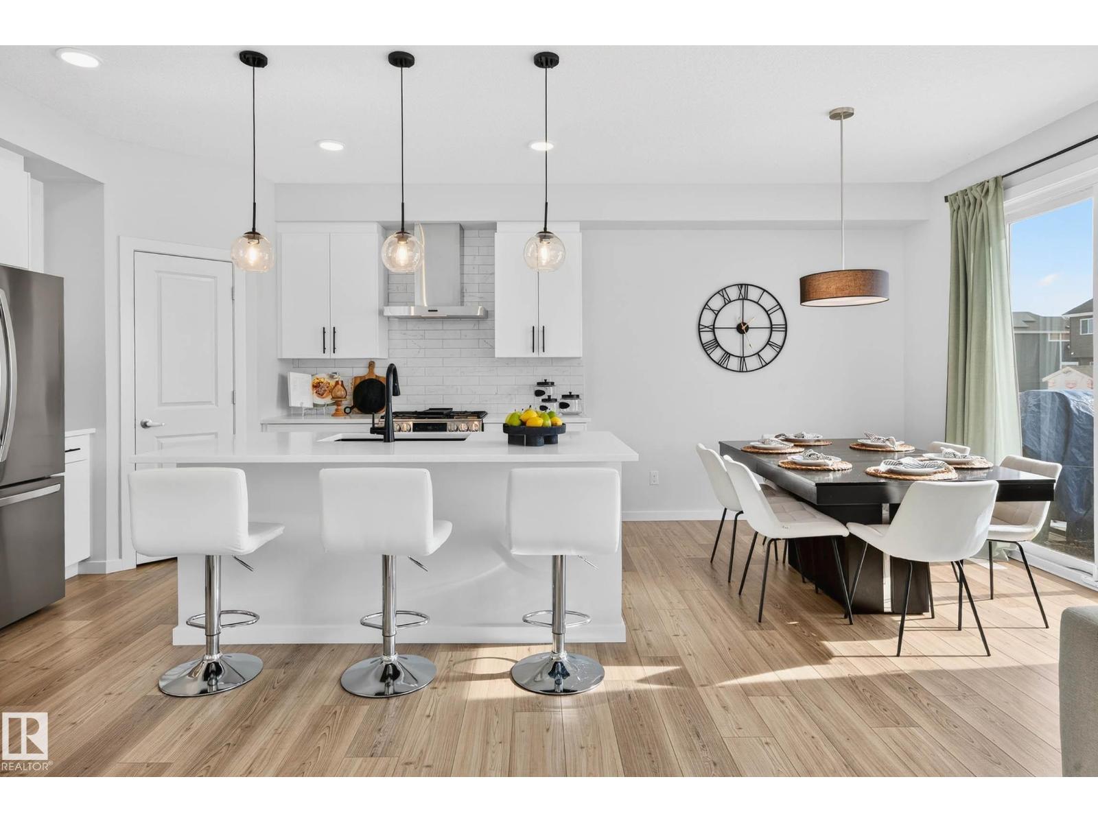 324 Stiles Wy, Leduc, Alberta  T9E 1V4 - Photo 4 - E4476823