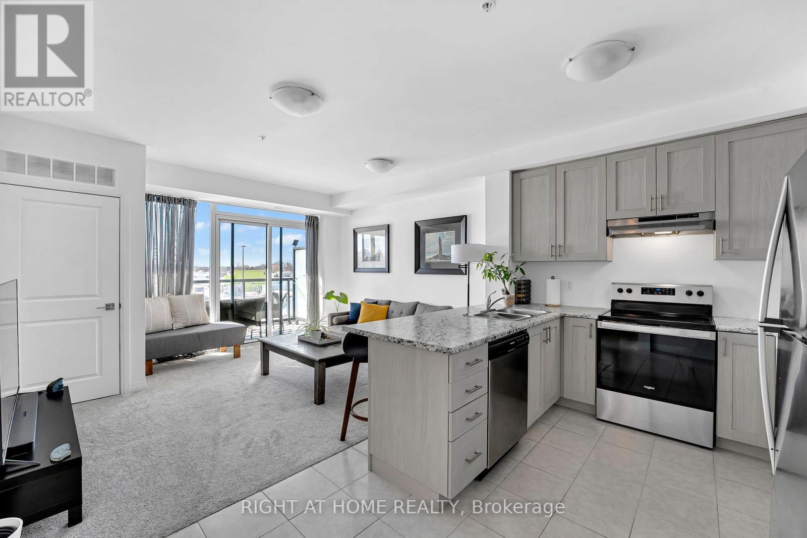 412 - 5 Hamilton Street, Hamilton, Ontario  L8B 2A4 - Photo 14 - X12911442