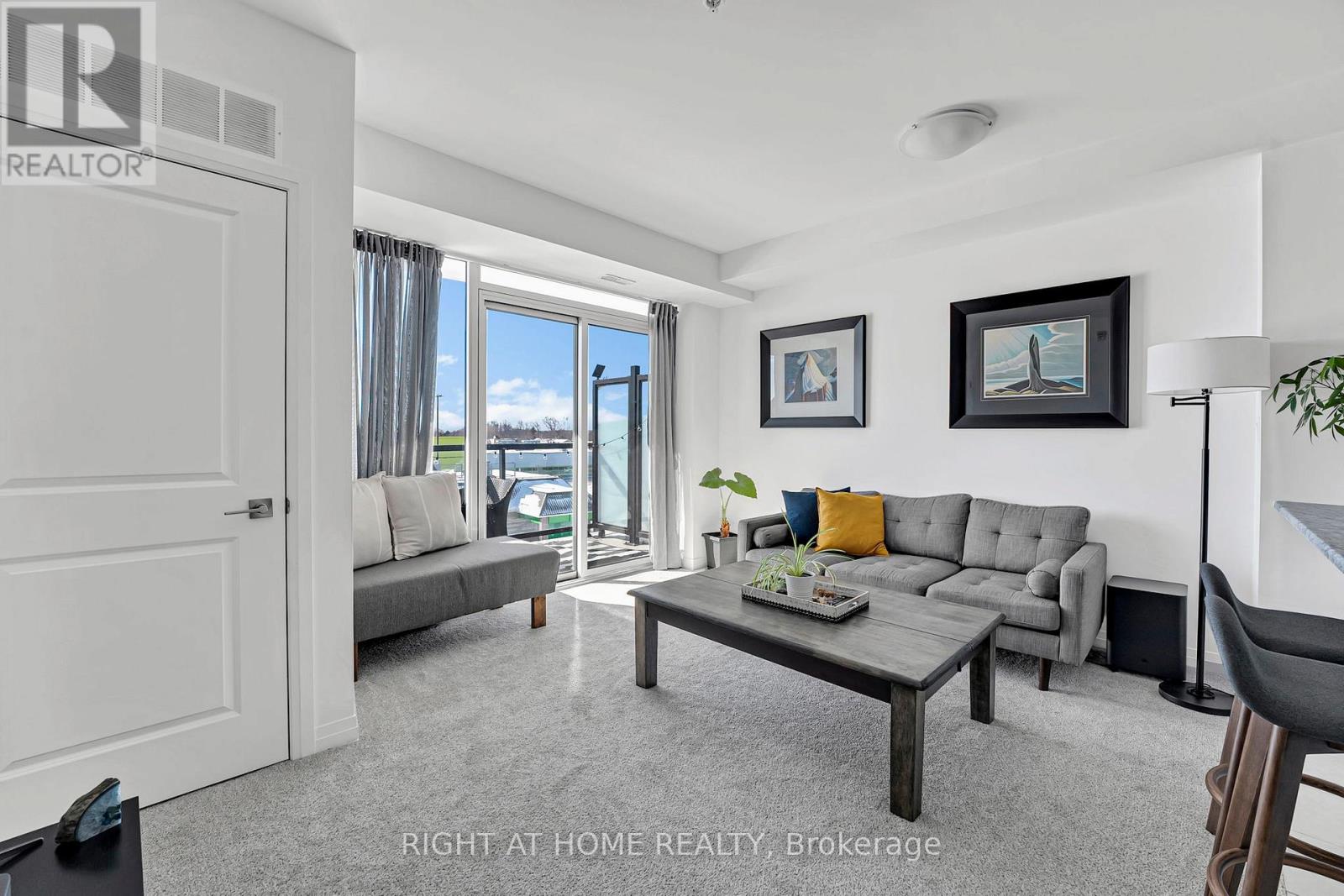 412 - 5 Hamilton Street, Hamilton, Ontario  L8B 2A4 - Photo 3 - X12911442