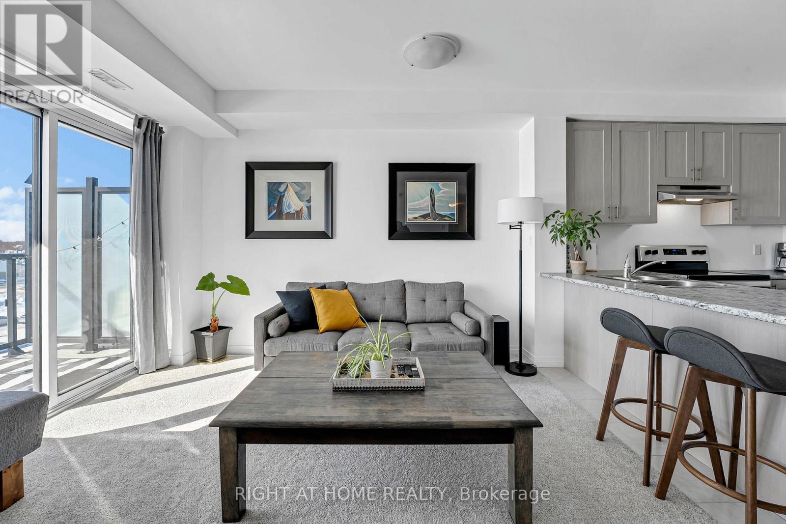 412 - 5 Hamilton Street, Hamilton, Ontario  L8B 2A4 - Photo 4 - X12911442