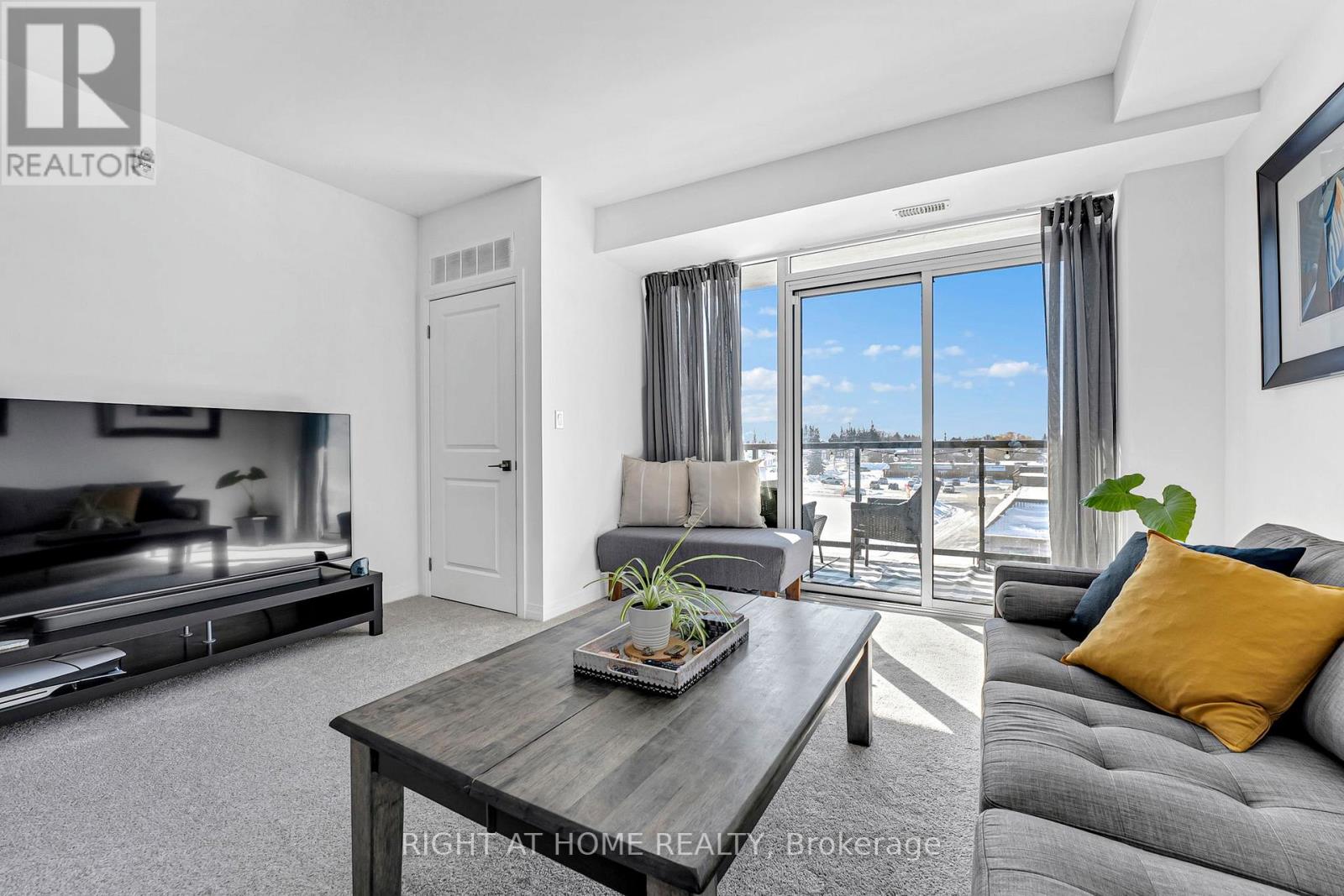 412 - 5 Hamilton Street, Hamilton, Ontario  L8B 2A4 - Photo 6 - X12911442