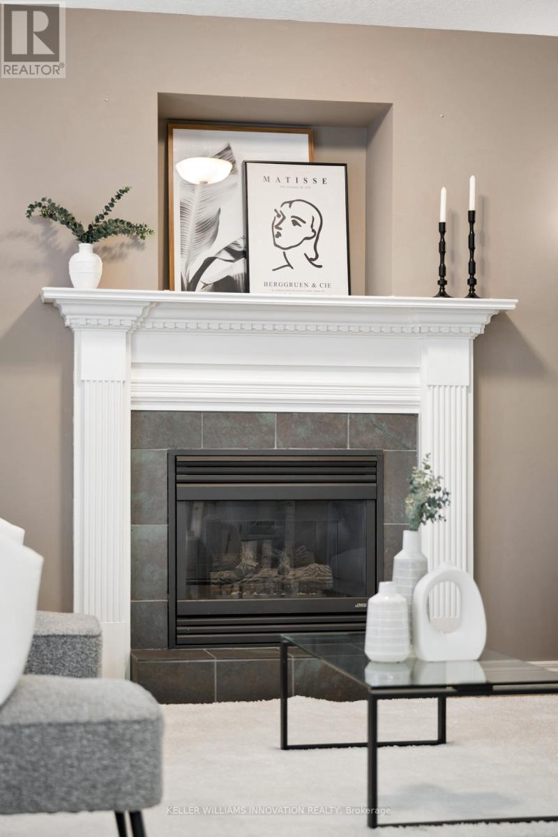 555 Sandbanks Crescent, Waterloo, Ontario  N2V 2K2 - Photo 17 - X12911446