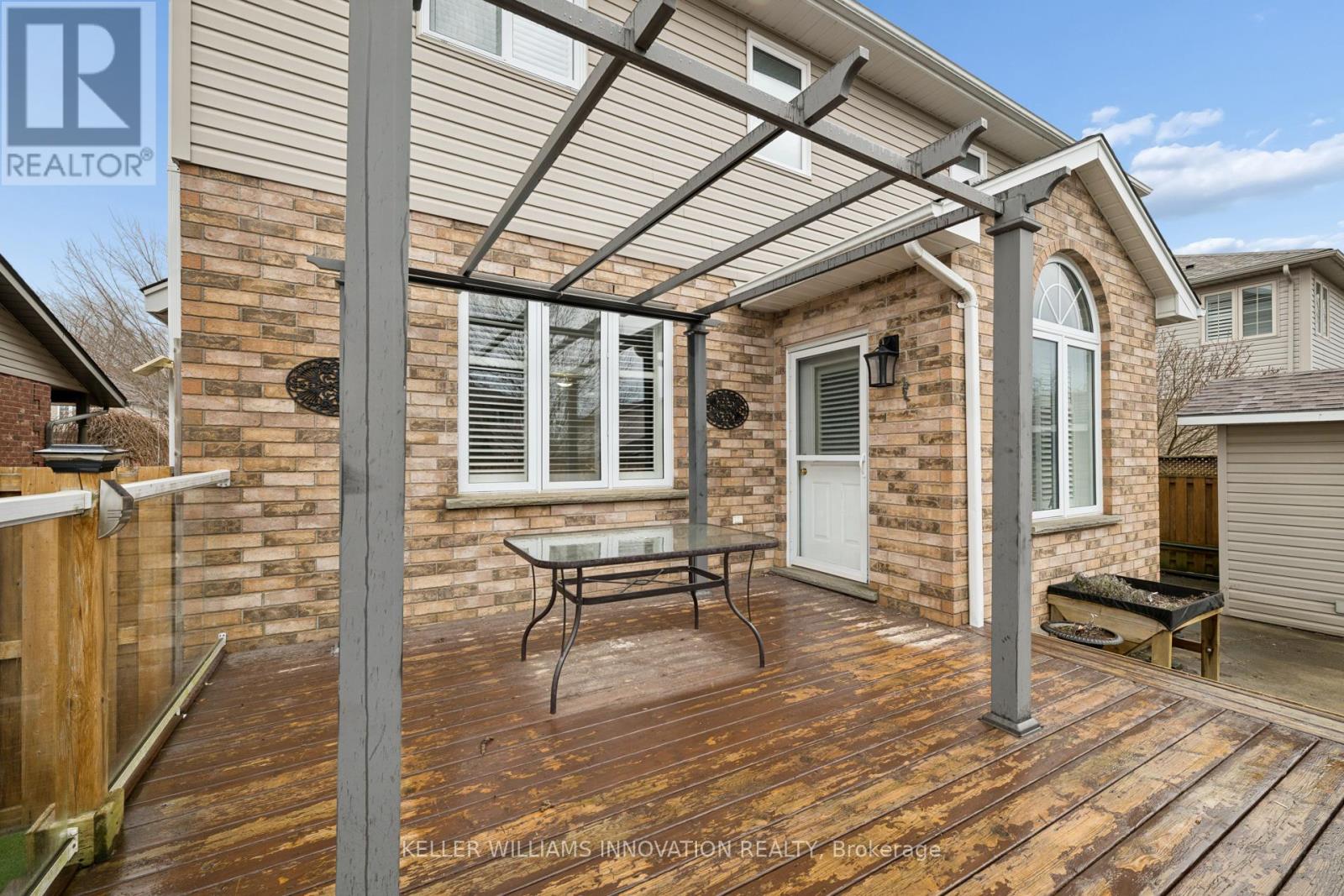 555 Sandbanks Crescent, Waterloo, Ontario  N2V 2K2 - Photo 41 - X12911446