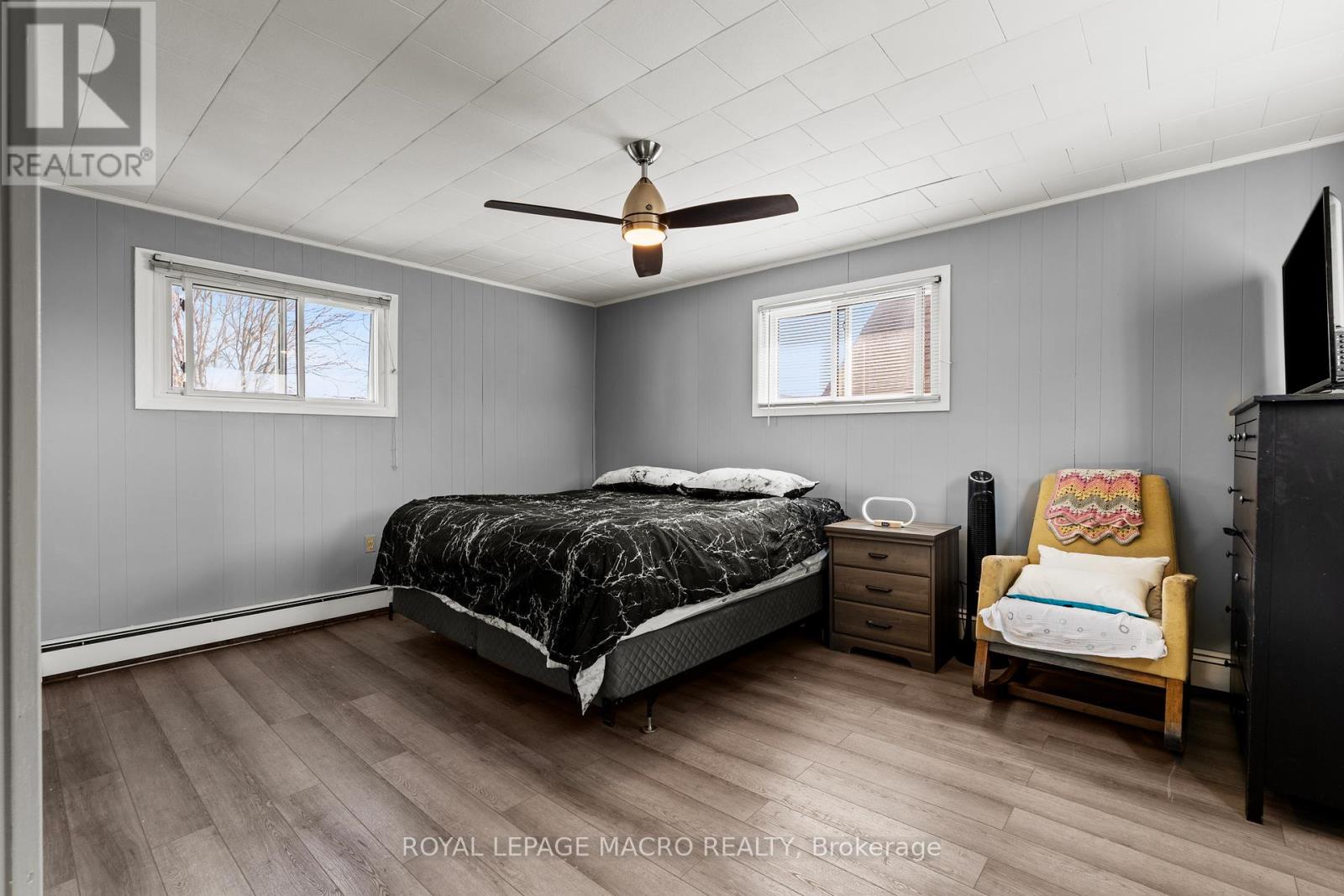 205 Mitchell Street, Port Colborne (East Village), Ontario  L3K 1Y4 - Photo 22 - X12911470