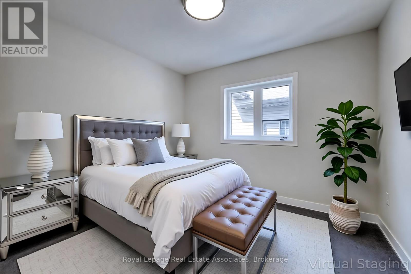 10 Castro Lane, Haldimand, Ontario  N3W 0G9 - Photo 27 - X12911566