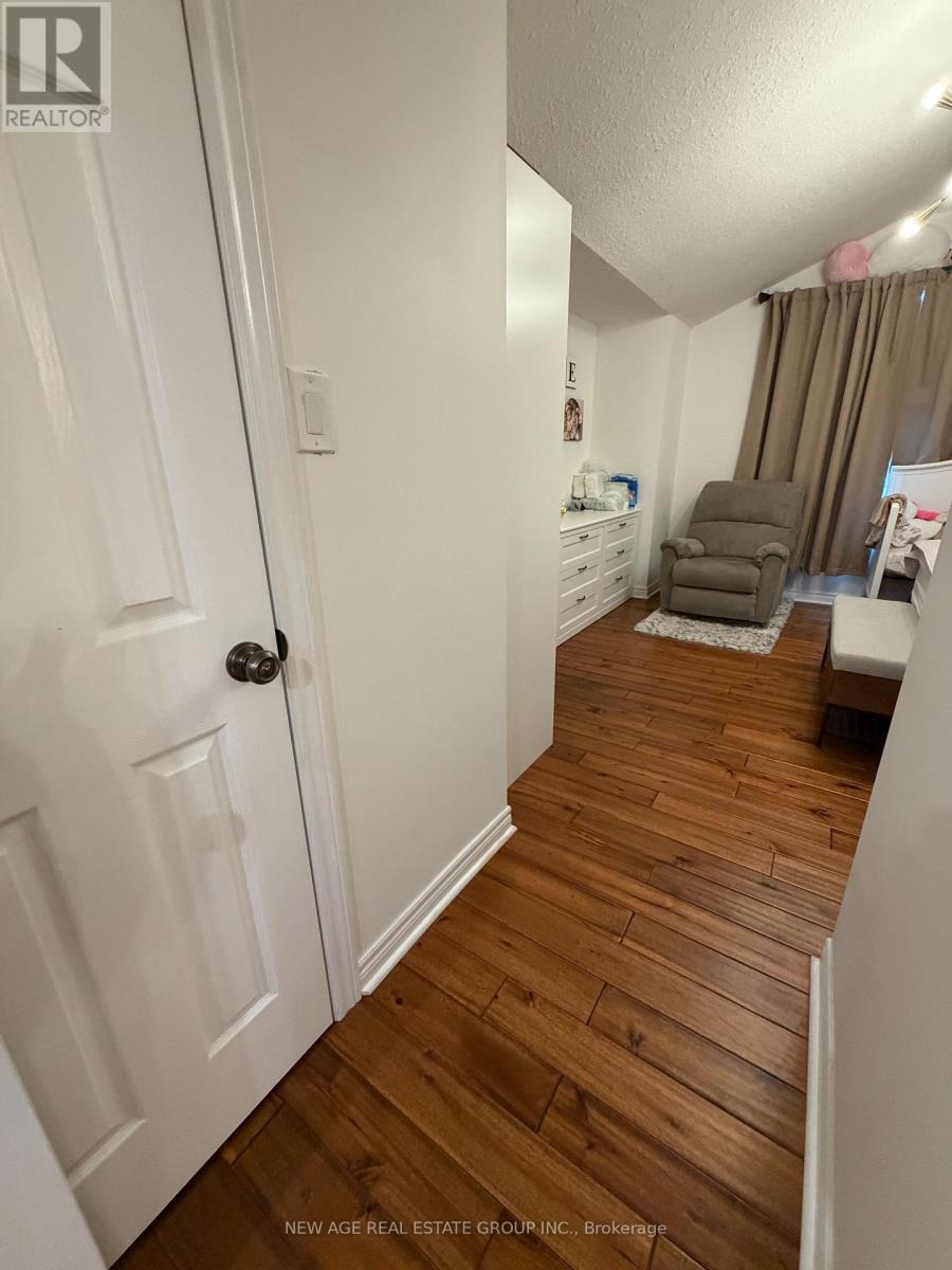 16 Linke Place, Guelph (Grange Road), Ontario  N1E 0G2 - Photo 9 - X12911596