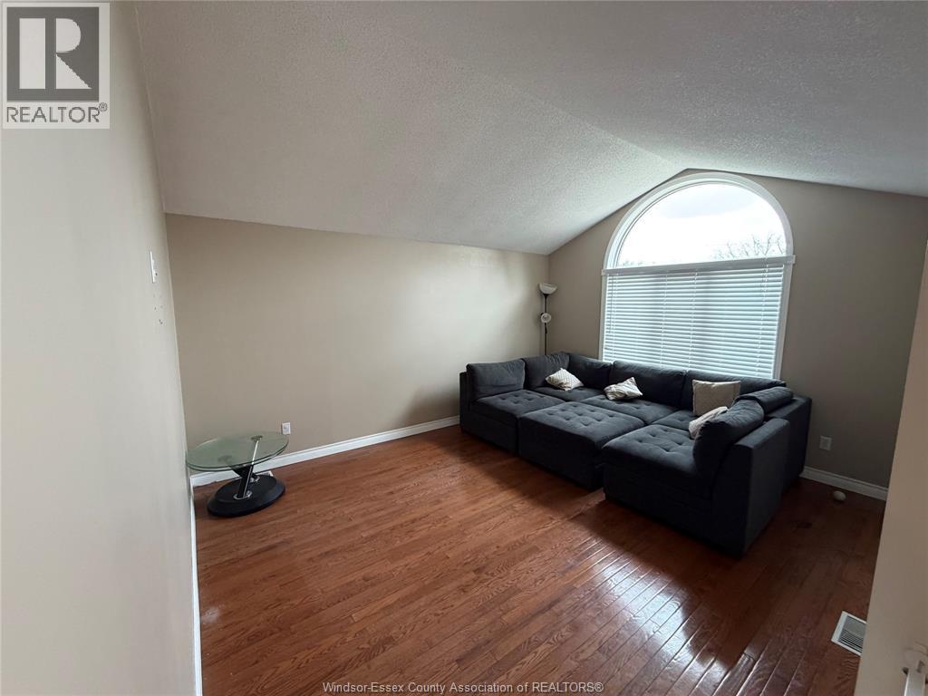 480 Delaware, Lasalle, Ontario  N9J 1S4 - Photo 4 - 26006022