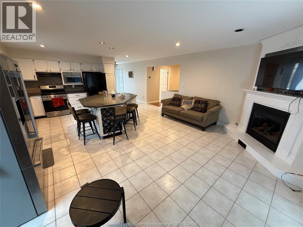 480 Delaware, Lasalle, Ontario  N9J 1S4 - Photo 7 - 26006022