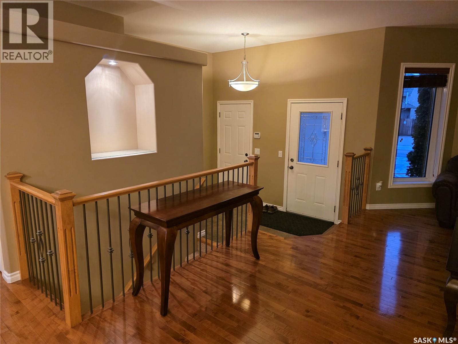 315 Brookshire Crescent, Saskatoon, Saskatchewan  S7V 1H2 - Photo 5 - SK030855