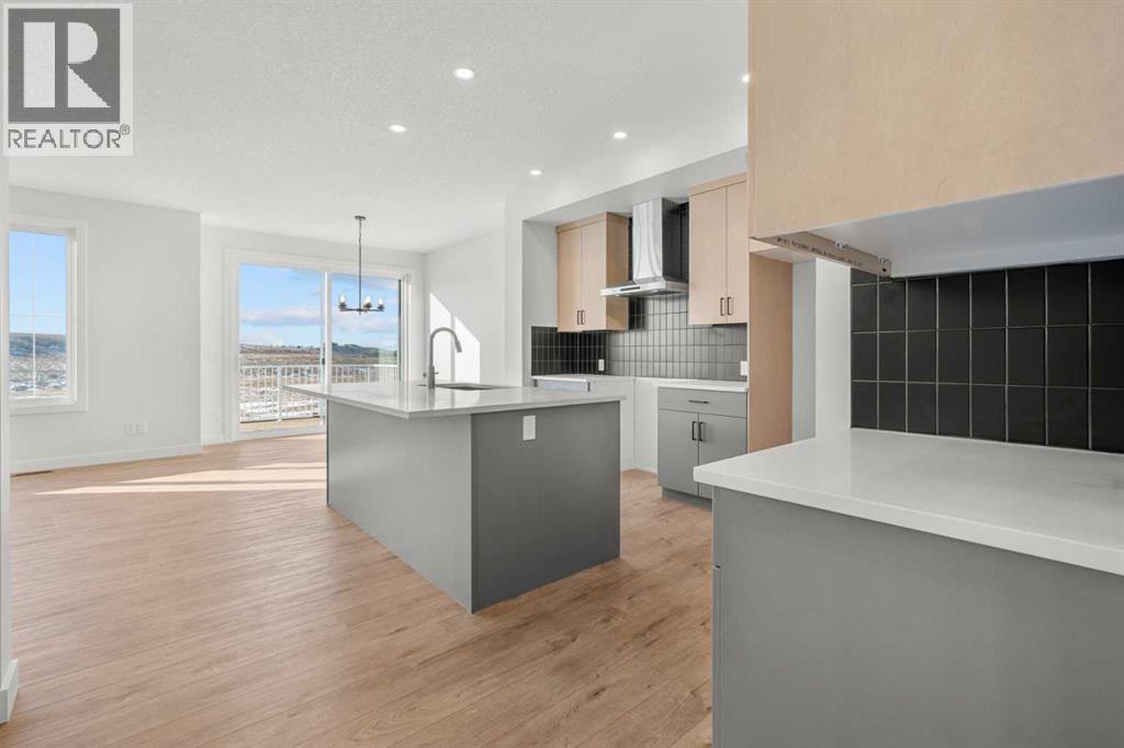 512 Lawthorn Way Se, Airdrie, Alberta  T4A 3N9 - Photo 7 - A2292536