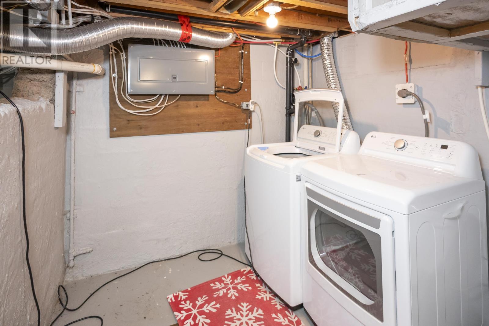 916 Simpson St, Thunder Bay, Ontario  P7C 3K6 - Photo 32 - TB2600504