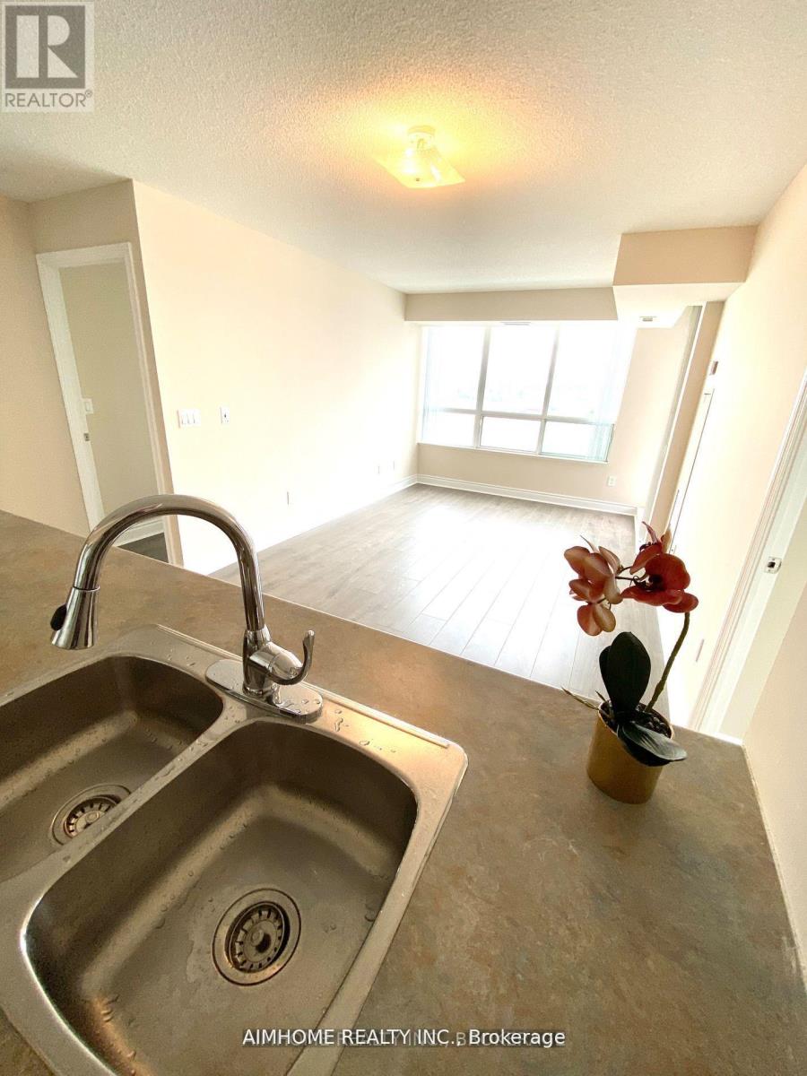 1407 - 60 Brian Harrison Way, Toronto (Bendale), Ontario  M1P 5J5 - Photo 13 - E12911588