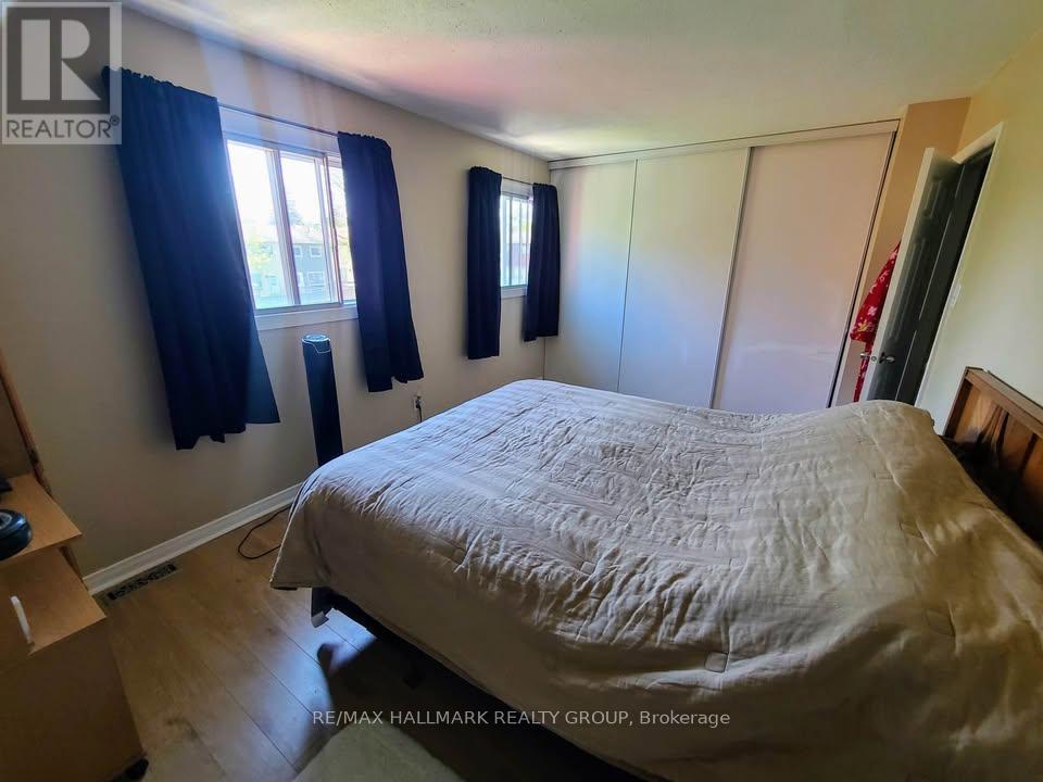119 Teal Crescent, Ottawa, Ontario  K1E 2C1 - Photo 22 - X12909342