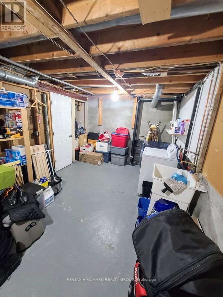 119 Teal Crescent, Ottawa, Ontario  K1E 2C1 - Photo 30 - X12909342