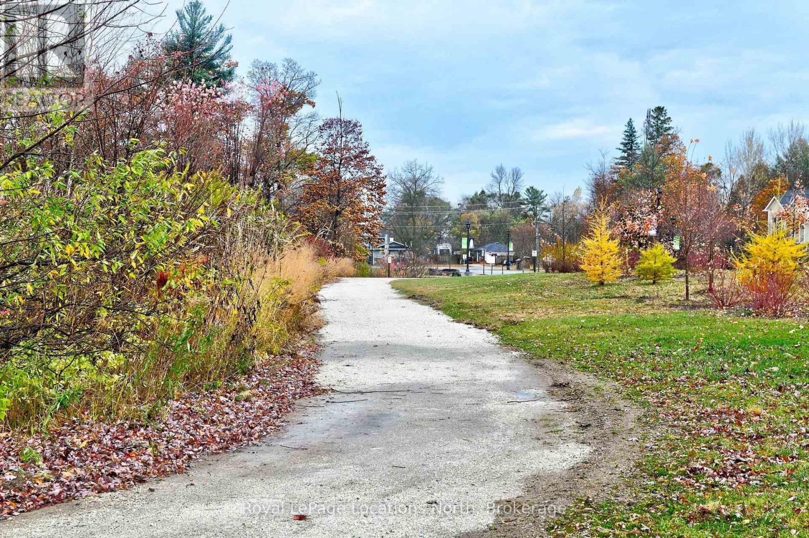 10 Little River Crossing, Wasaga Beach, Ontario L9Z 0J8 - Photo 31 - S12911666