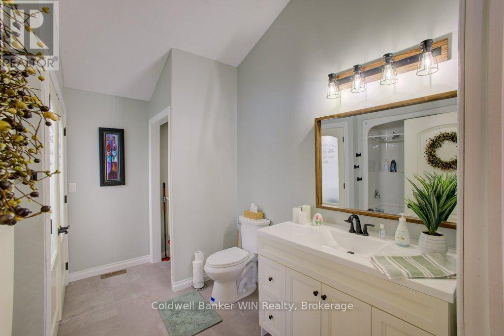 314539 6 Highway, West Grey, Ontario  N0G 1R0 - Photo 25 - X12911712