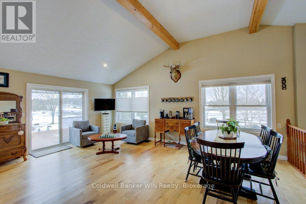 314539 6 Highway, West Grey, Ontario  N0G 1R0 - Photo 8 - X12911712