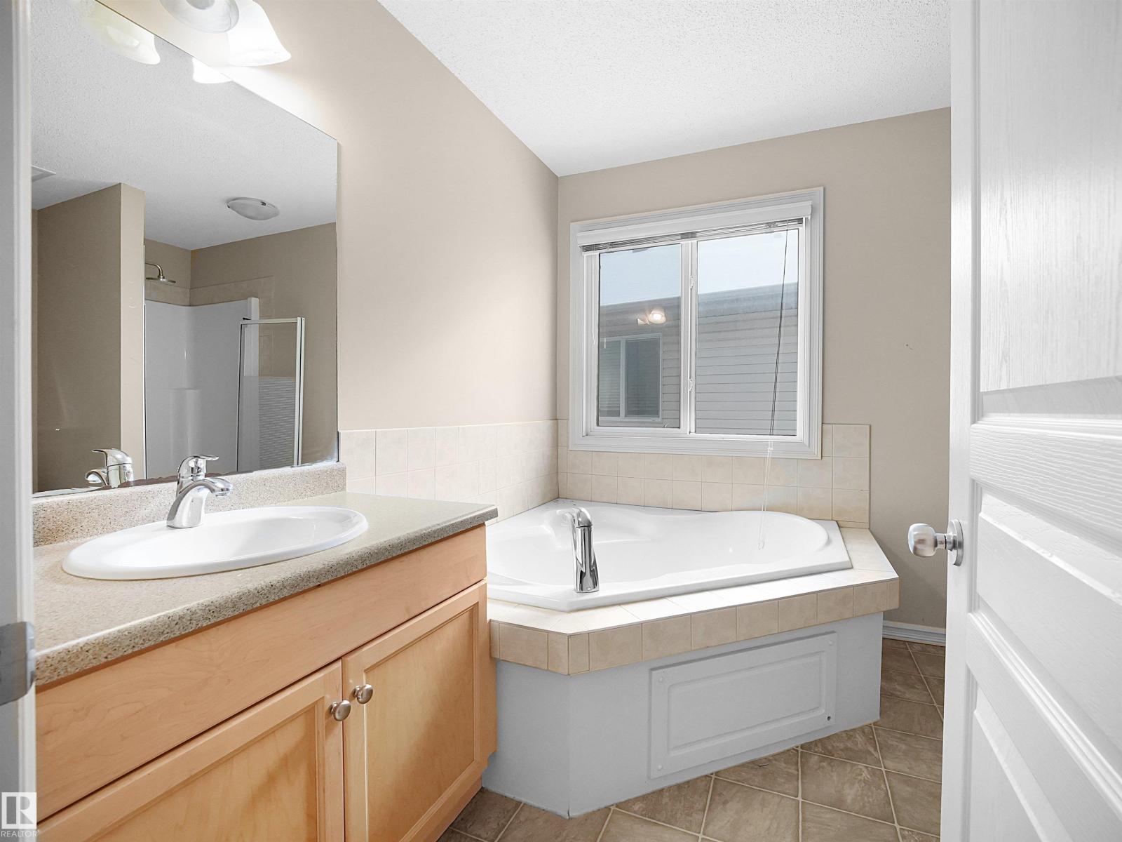 6007 5 Av Sw, Edmonton, Alberta  T6X 0E8 - Photo 33 - E4461732