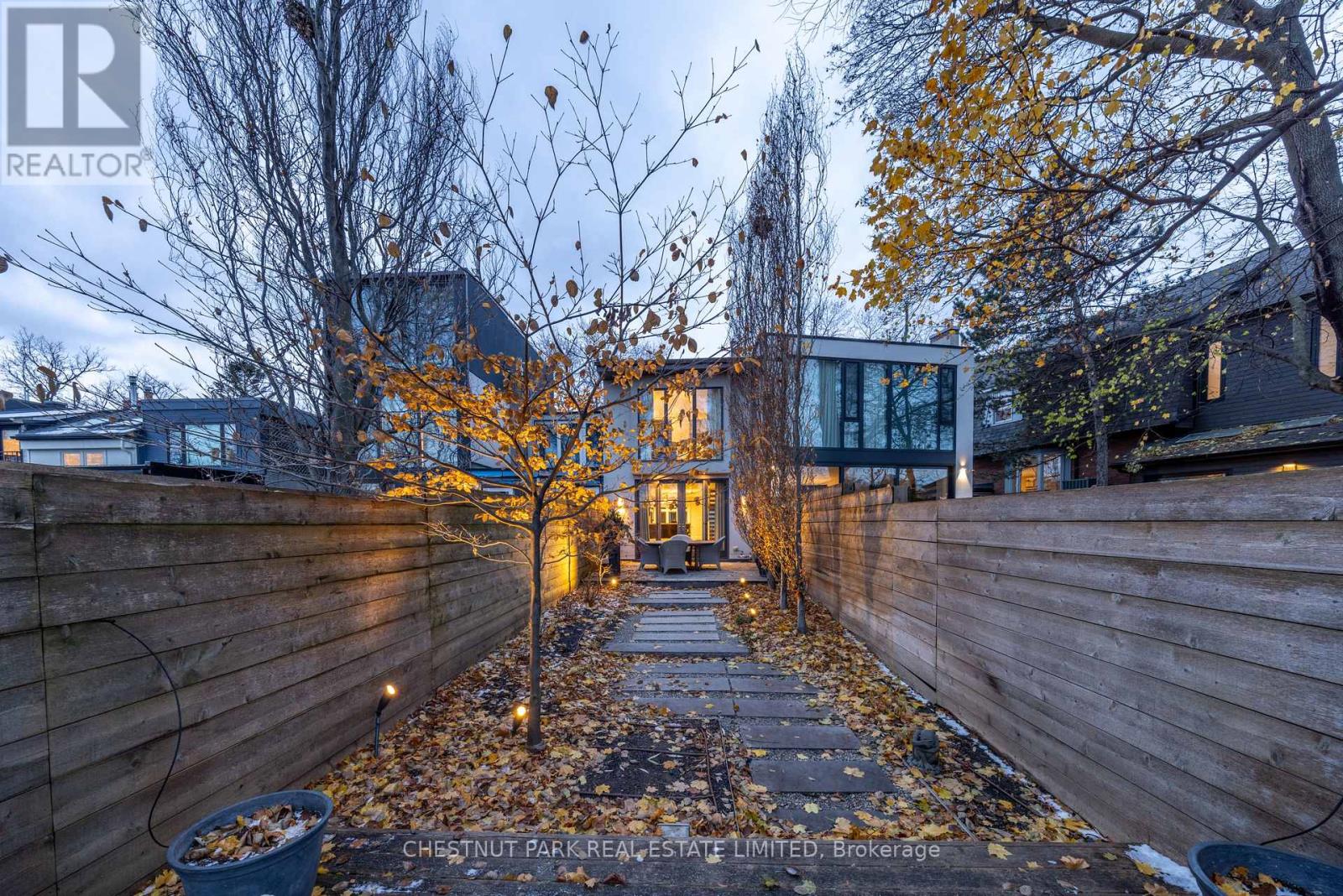 70 Summerhill Gardens, Toronto (Rosedale-Moore Park), Ontario  M4T 1B4 - Photo 31 - C12911702