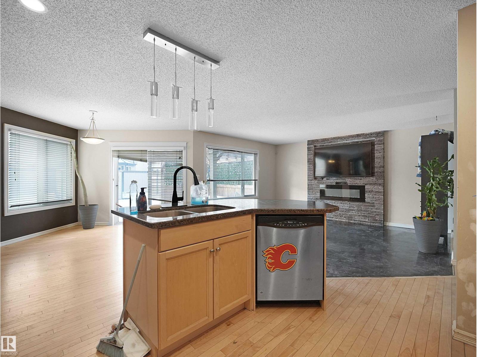 6007 5 Av Sw, Edmonton, Alberta  T6X 0E8 - Photo 19 - E4461732