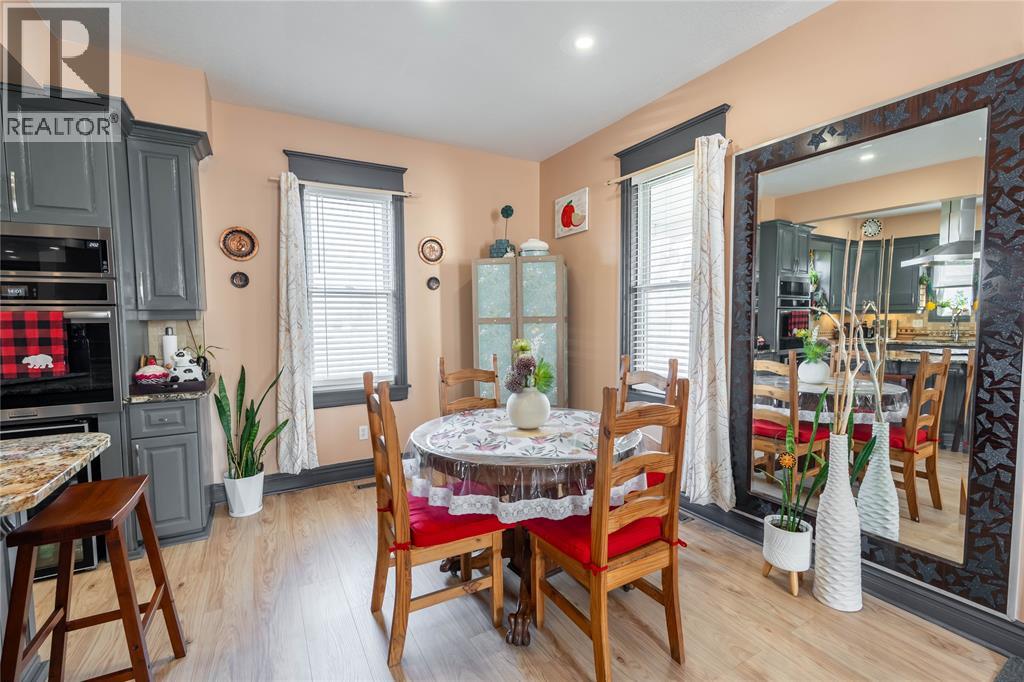 9185 Ipperwash Road, Lambton Shores, Ontario  N0N 1J3 - Photo 7 - 26005879