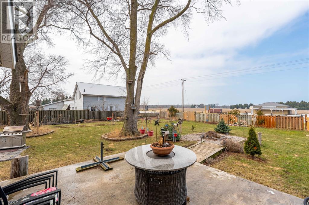 9185 Ipperwash Road, Lambton Shores, Ontario  N0N 1J3 - Photo 31 - 26005879