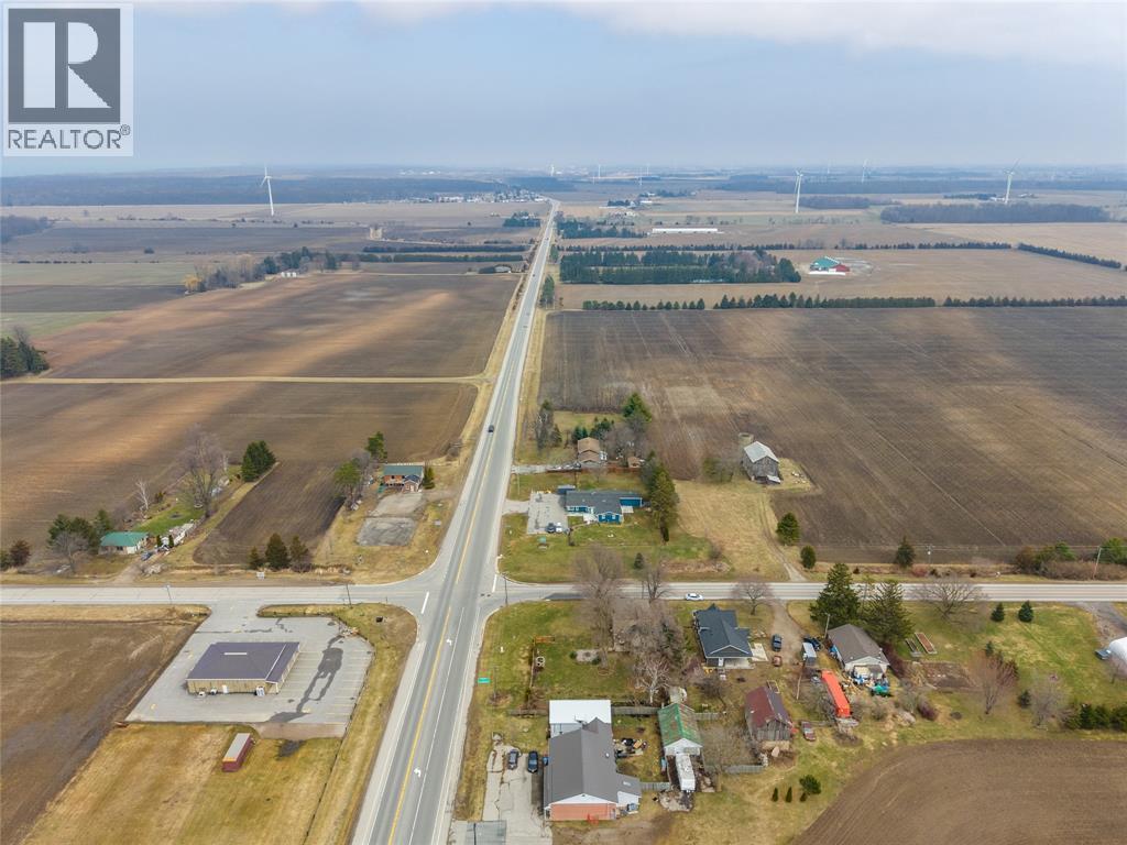 9185 Ipperwash Road, Lambton Shores, Ontario  N0N 1J3 - Photo 44 - 26005879