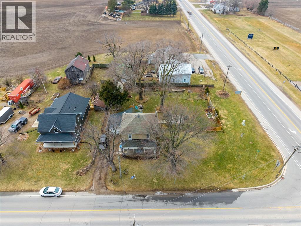 9185 Ipperwash Road, Lambton Shores, Ontario  N0N 1J3 - Photo 39 - 26005879