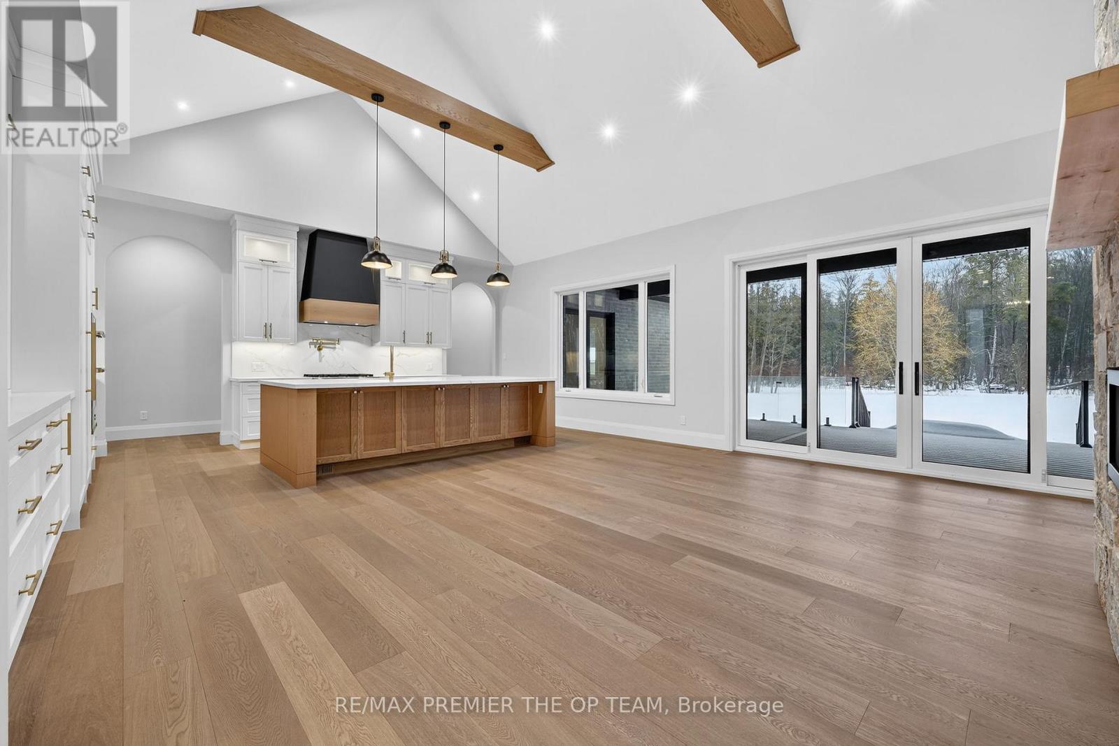 60 Marni Lane, Springwater, Ontario  L0L 2K0 - Photo 18 - S12911694