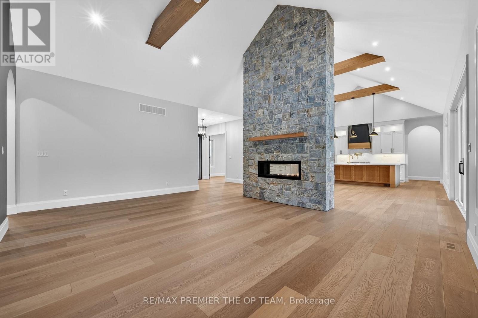 60 Marni Lane, Springwater, Ontario  L0L 2K0 - Photo 24 - S12911694