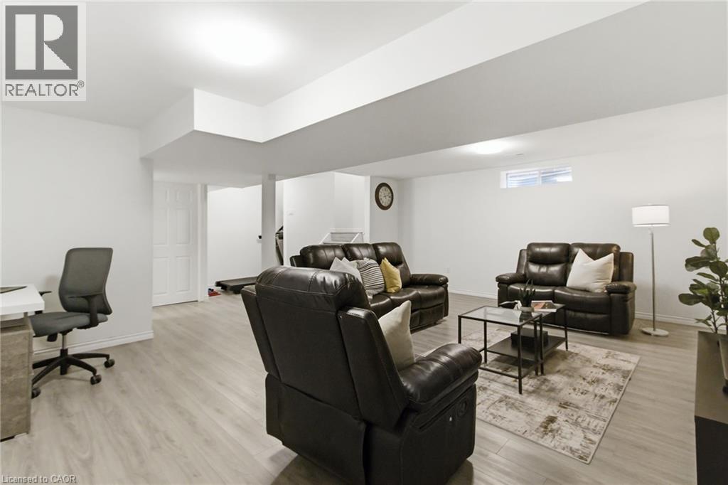 159 Sophia Crescent, Kitchener, Ontario  N2R 1X7 - Photo 32 - 40814355