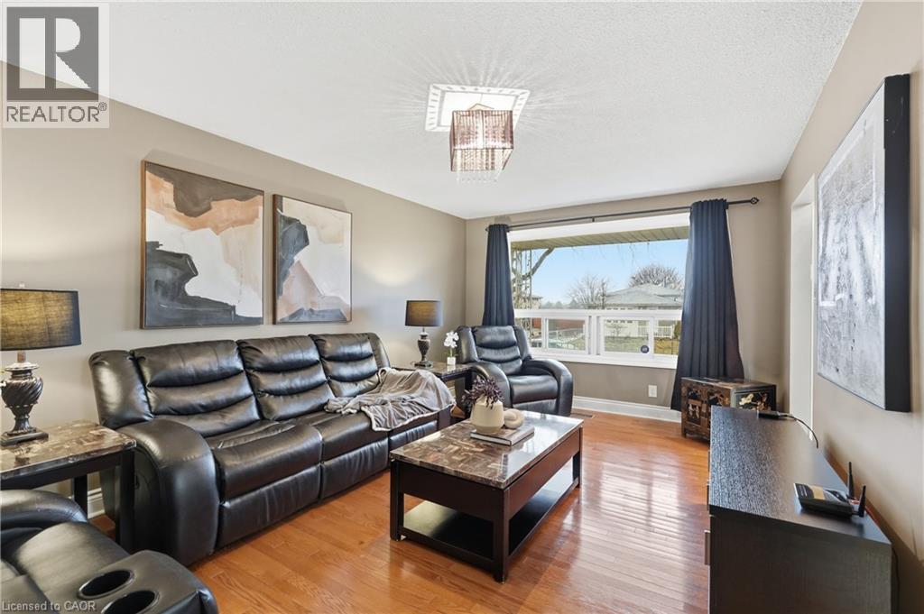 21 Odessa Street, Stoney Creek, Ontario  L8J 1A3 - Photo 3 - 40814250