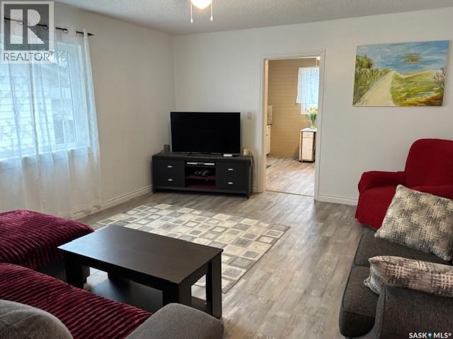 224 3rd Avenue W, Canora, Saskatchewan  S0A 0L0 - Photo 8 - SK022042