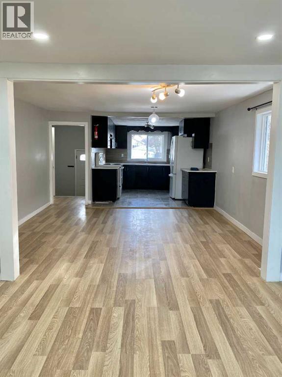 5319 55 Street, Camrose, Alberta  T4V 2B9 - Photo 6 - A2284032