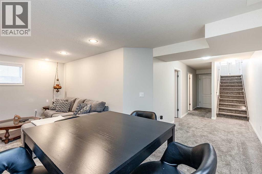 226 Somerset Way Se, Medicine Hat, Alberta  T1B 0B6 - Photo 33 - A2286160