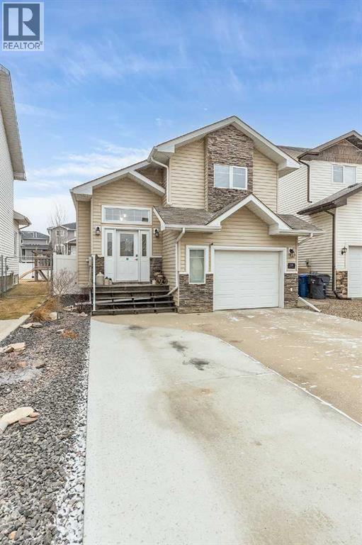 226 Somerset Way Se, Medicine Hat, Alberta  T1B 0B6 - Photo 3 - A2286160